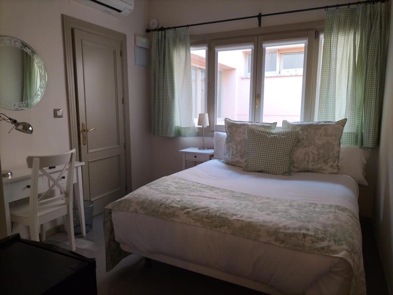 Allotjament i esmorzar Maison Muralleta *